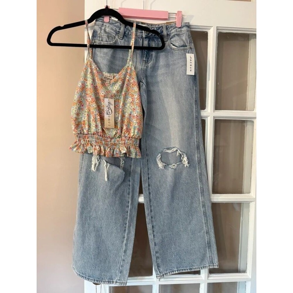 2 piece NWT Set size Xs and 24 bottomss